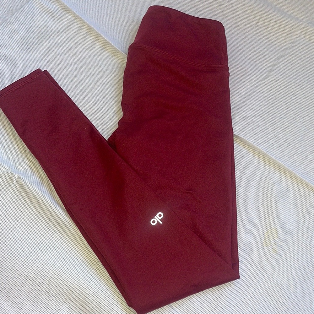 Alo Women’s high-waist leggings Size XXS